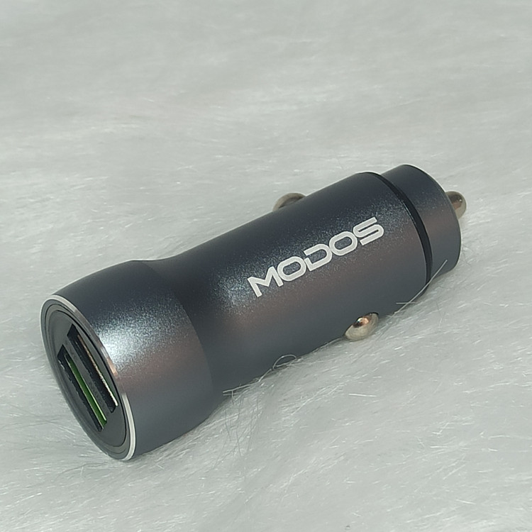 شارژر فندکی Modos R15