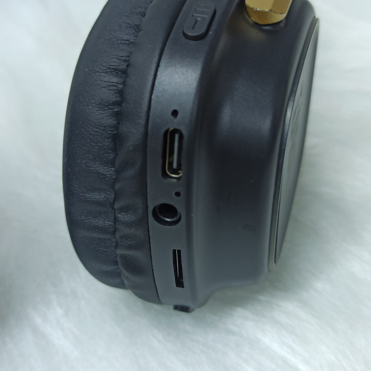 هدست بلوتوثی جی بی ال JBL J-268BT